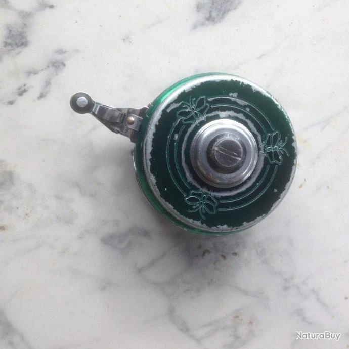 Moulinet Mouche ABEILLE LA SOIE PARIS.(baisse De Prix). 3 Moulinet Mouche ABEILLE LA SOIE PARIS.(baisse De Prix).