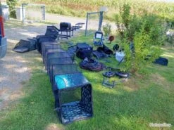 Deux Station De Pêche, Complet Avec Tout Les équipements,marque Preston Et Rive Le Tout Me 2000 -Pêche Soldes Magasin 00003 Deux Station de peche complet avec tout les equipements marque Preston et rive le tout me 2000