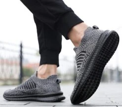 Basket Légère Et Respirante Sans Lacets FACTORY Grise Et Noir -Pêche Soldes Magasin 00006 Basket legere et respirante sans lacets FACTORY grise et noir