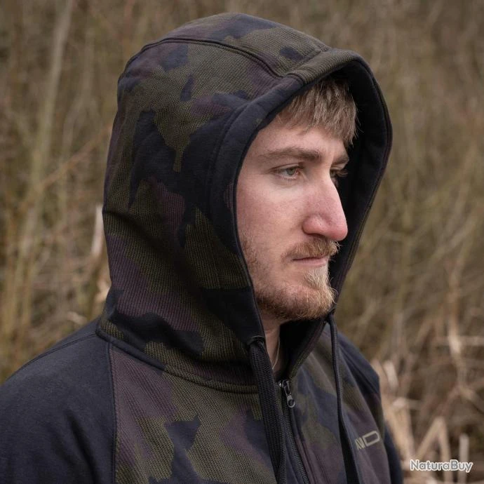 Avid Carp Distortion Onesie L 8 Avid Carp Distortion Onesie L – Image 6