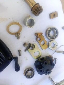 LOT IMPORTANT DE PIECES POUR MOULINET BAM 620 . ( PIECES NEUVES ) 13 LOT IMPORTANT DE PIECES POUR MOULINET BAM 620 . ( PIECES NEUVES ) -Pêche Soldes Magasin 00006 LOT IMPORTANT DE PIECES POUR MOULINET BAM 620 . PIECES NEUVES