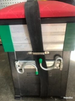 Panier Siège Peche F1 RIVE Occasion Avec 1 Casier De 60 -Pêche Soldes Magasin 00130 Panier siege peche F1 RIVE occasion avec 1 casier de 60